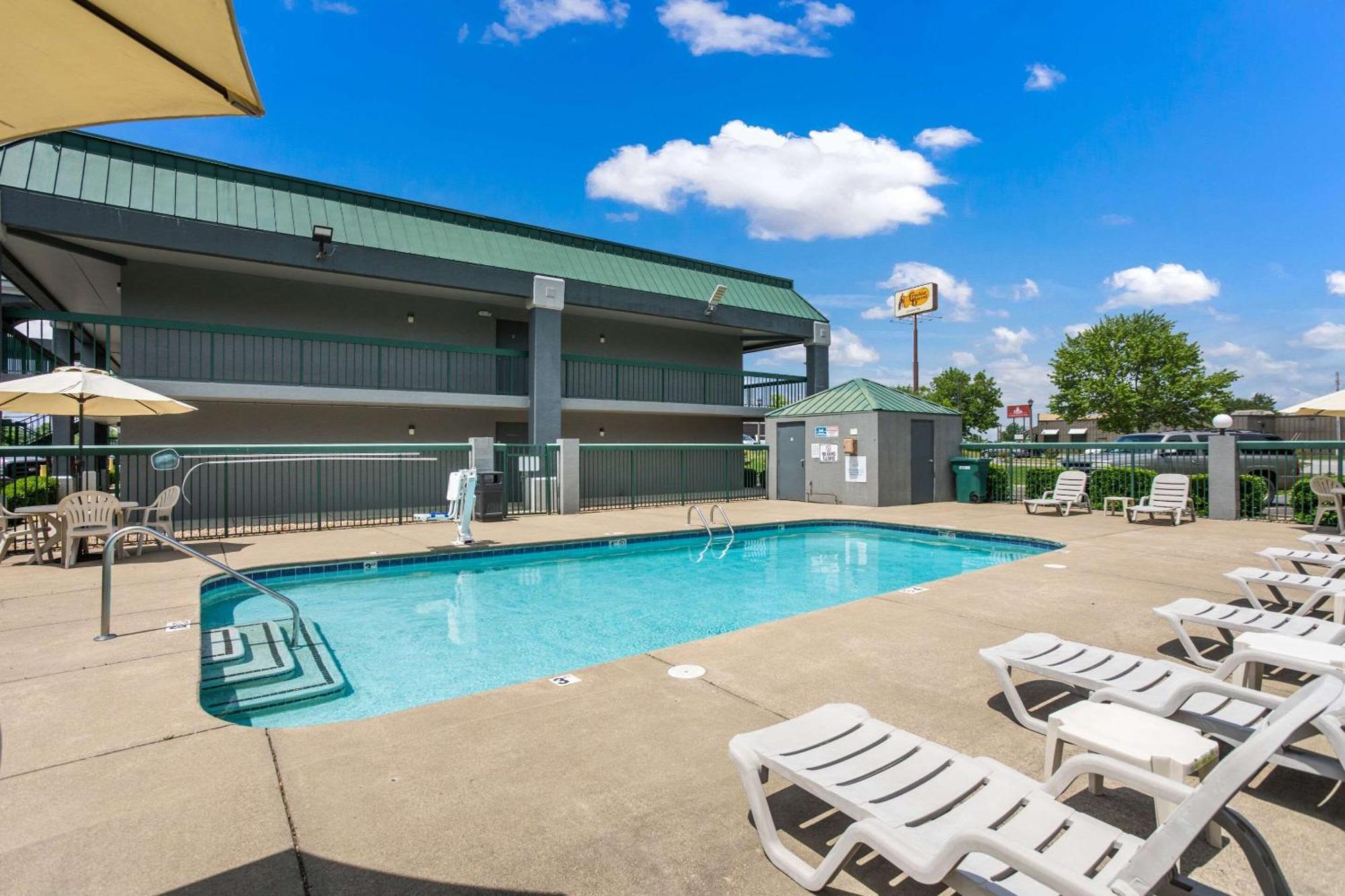 Quality Inn Lebanon Exterior photo
